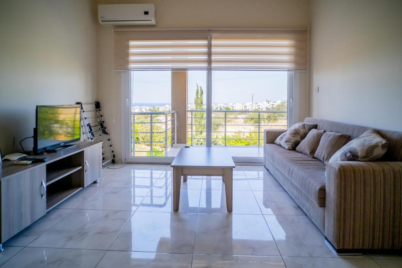 Spacious Two-Bedroom Apartment In Amazing Residence Escape Homes Cirénia Exterior foto